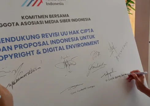 Revisi UU Hak Cipta: Ketika Karya Media Dipakai Platform dan AI, Siapa yang Dibayar?