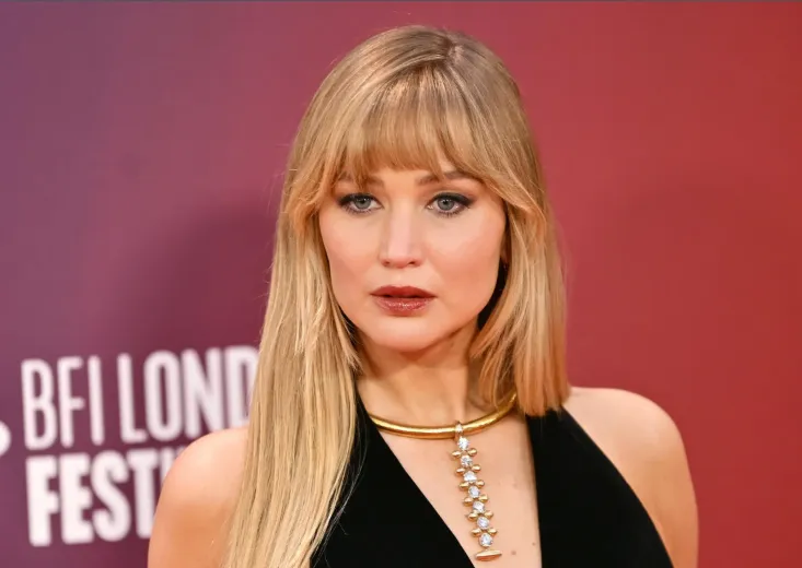 Jennifer Lawrence Menuju Antariksa, Zach Cregger Siapkan Misteri Baru