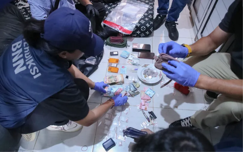 Polisi Gerebek Kampung Ambon dan Boncos, 24 Pengedar Narkoba Ditangkap