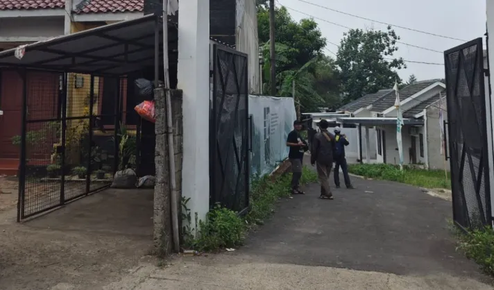 Asap Bakaran Sampah Picu Perselisihan Warga dan Penghuni Perumahan di Depok