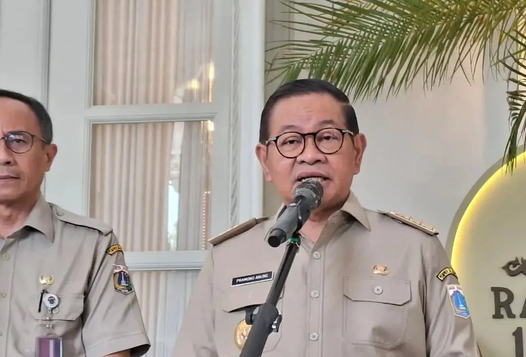 Pramono Anung Buka Layanan Kesehatan bagi Warga Terdampak Asap Karhutla di Jakarta