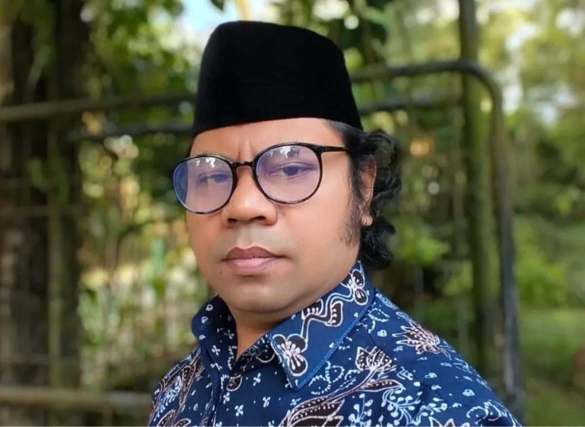 Kiai vs Algoritma: Mengapa AI Tak Akan Pernah Bisa Nyantri?