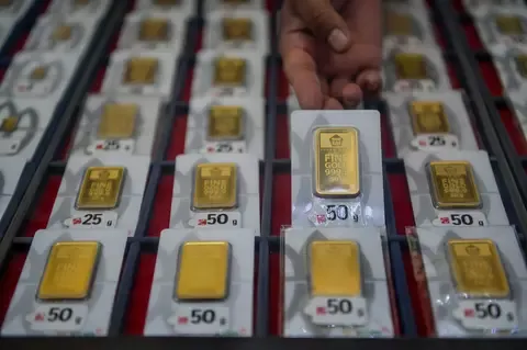 Empat Hari Berturut-turut Turun, Emas Antam Kini Rp 2,54 Juta per Gram