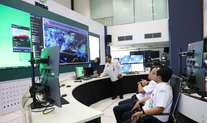 Prakiraan Cuaca BMKG: Jawa Barat Siaga, Sejumlah Kota Potensi Hujan Petir