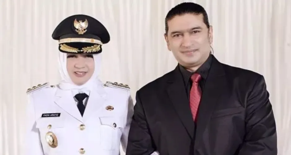 Suami Fadia Arafiq Diperiksa KPK, BMW Ikut Disita