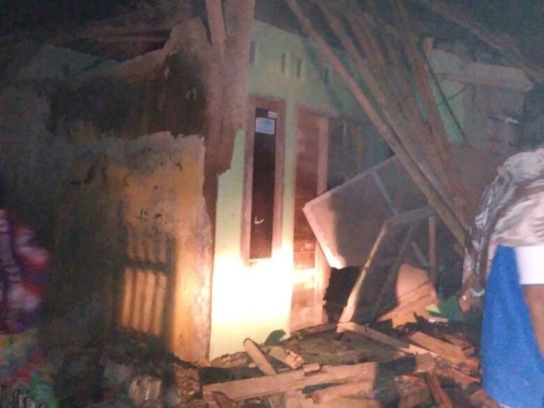 Sirene Tsunami Berbunyi: Warga Pangandaran Berlarian Selamatkan Diri