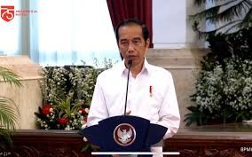Jokowi: Subsidi Gaji bagi 2,5 Juta Pekerja Dibulan September Selesai! Tenaga Honorer Termasuk