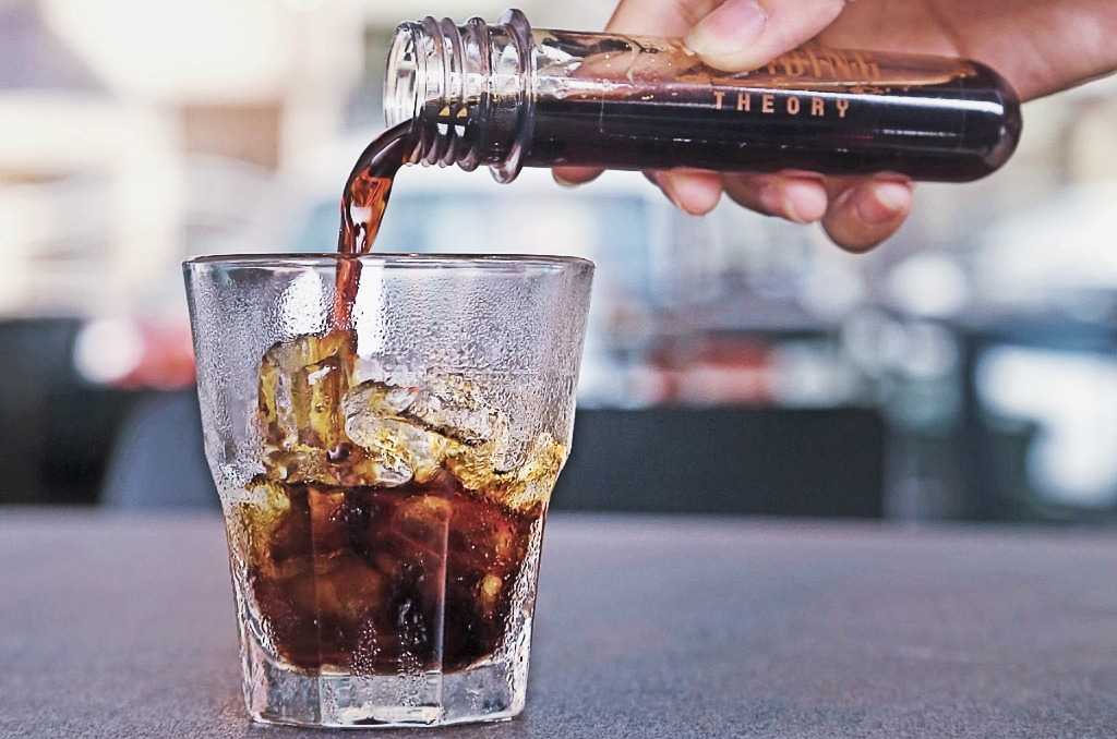 Ini Sebabnya Harga Kopi Cold Brew Lebih Mahal dari Es Kopi