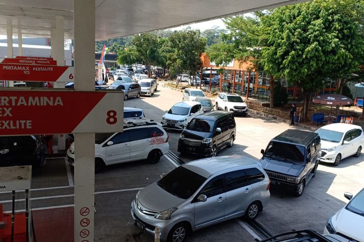 Ini Kriteria Mobil yang Akan Dilarang Mengisi BBM Pertalite, Apakah Mobil Anda Termasuk?