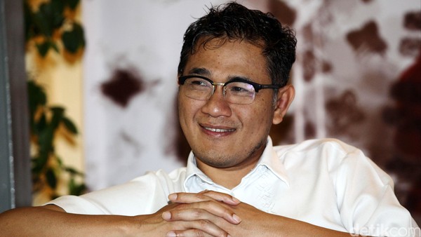 Budiman Sudjatmiko Resmi Dipecat dari PDIP