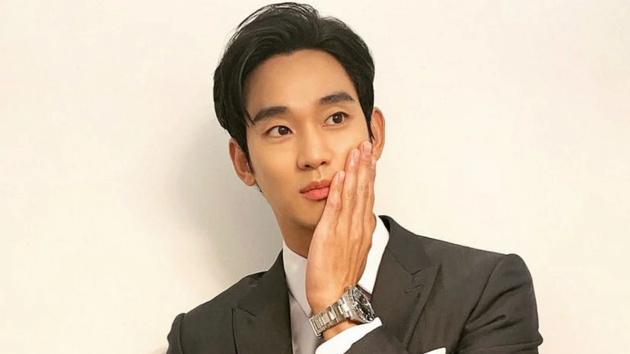 Kim Soo Hyun, Pemeran Utama Drama Korea 'Queen of Tears', Raih Gelar Aktor Termahal dengan Total Kekayaan yang Mengagumkan