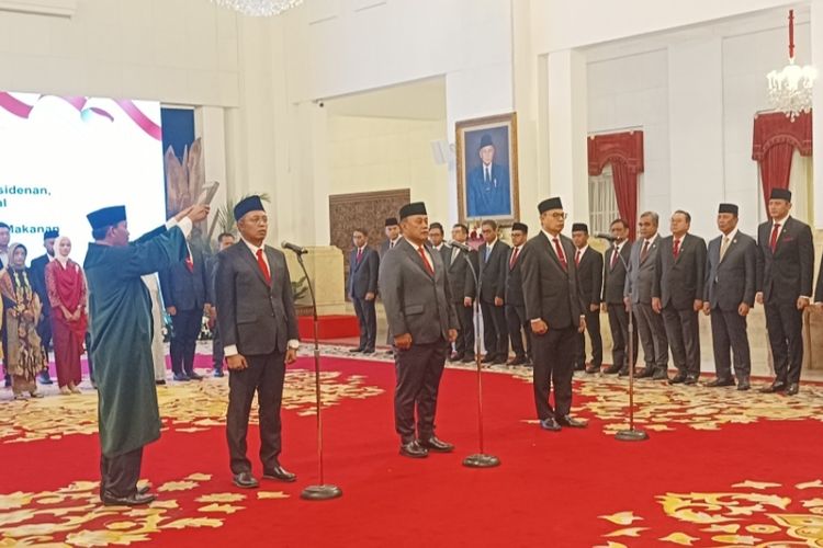 Taruna Ikrar Resmi Dilantik Jadi Kepala BPOM