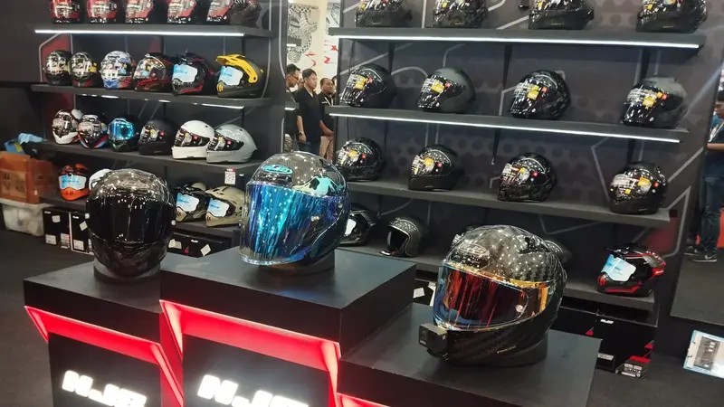 Helm Terlaris di IMOS 2024
