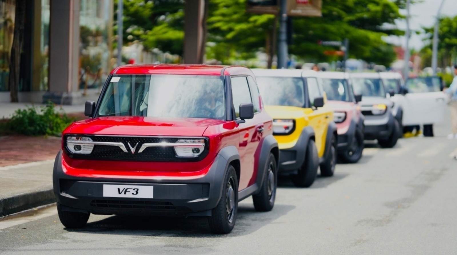 Harga Mobil Listrik VinFast VF5 dan VFe34