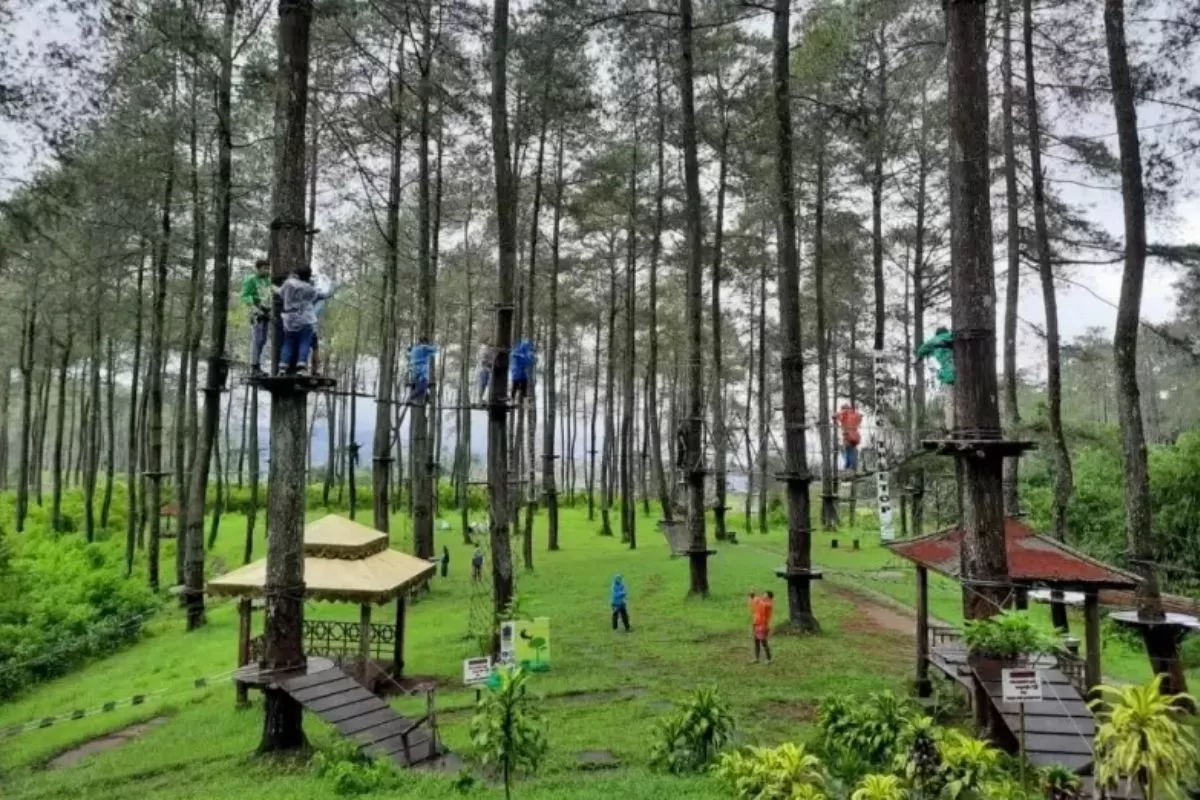 25 Tempat Wisata di Bogor dan Cocok untuk Liburan Akhir Tahun