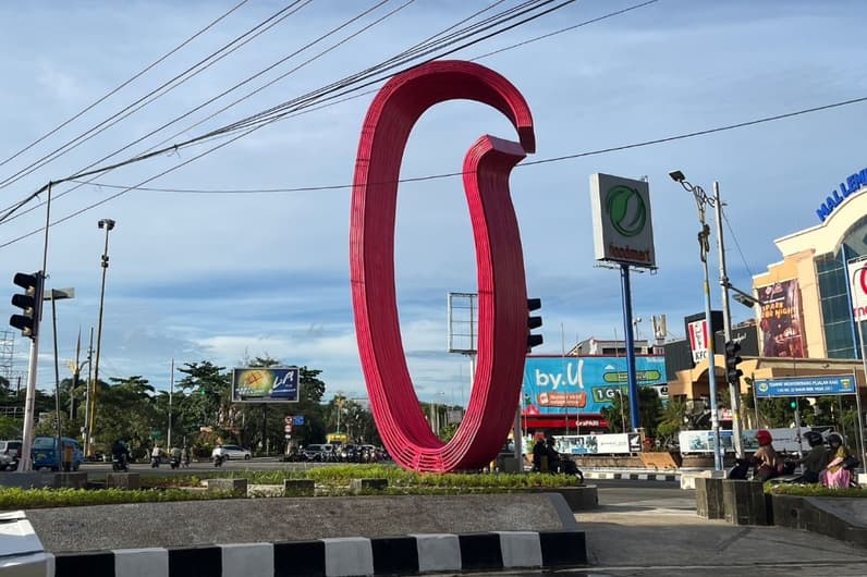Viral! Tugu Pesut Mahakam yang Telan Biaya Rp1,1 M di Kritik Warganet
