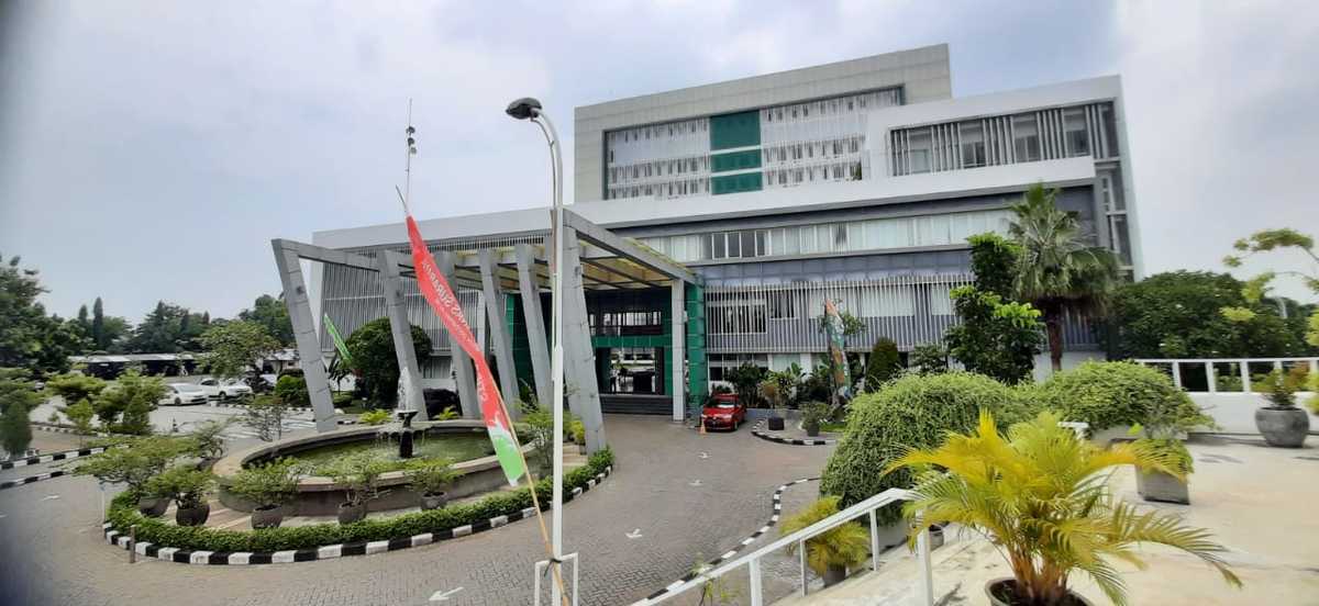 Biaya Kuliah S2 Kelas Karyawan Universitas Hayam Wuruk Perbanas Surabaya