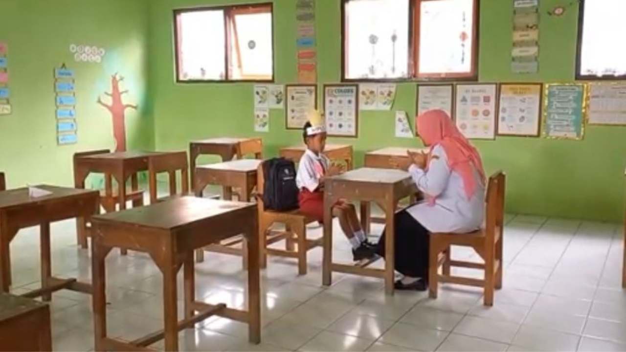 Viral SDN 1 Kendalrejo di Trenggalek Hanya Dapat 1 Siswa Baru