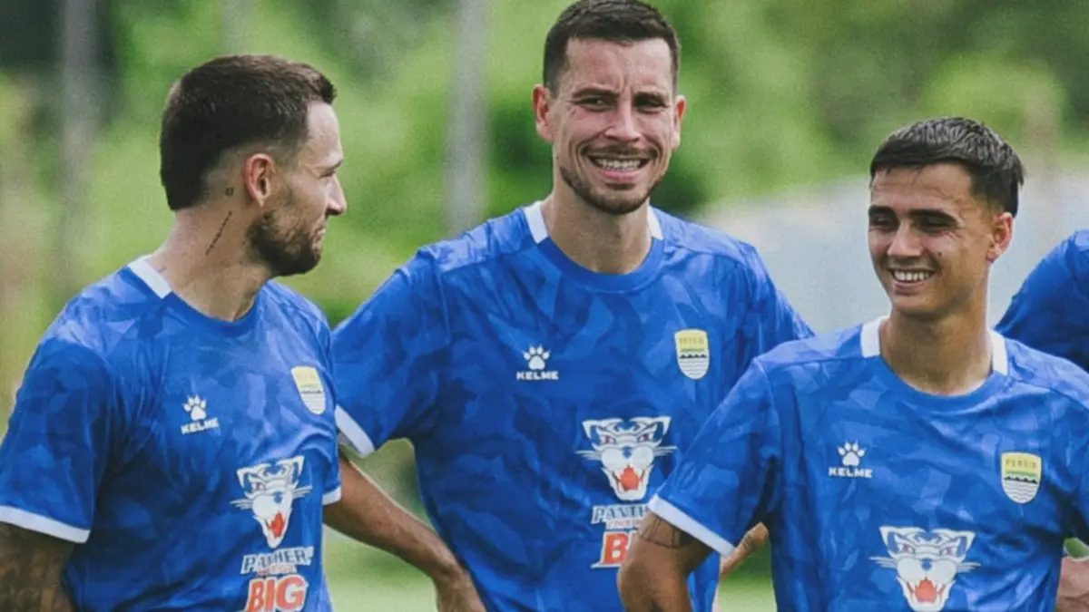 Persib Vs Persebaya, Menunggu Debut Thom Haye dan Eliano Reijnders