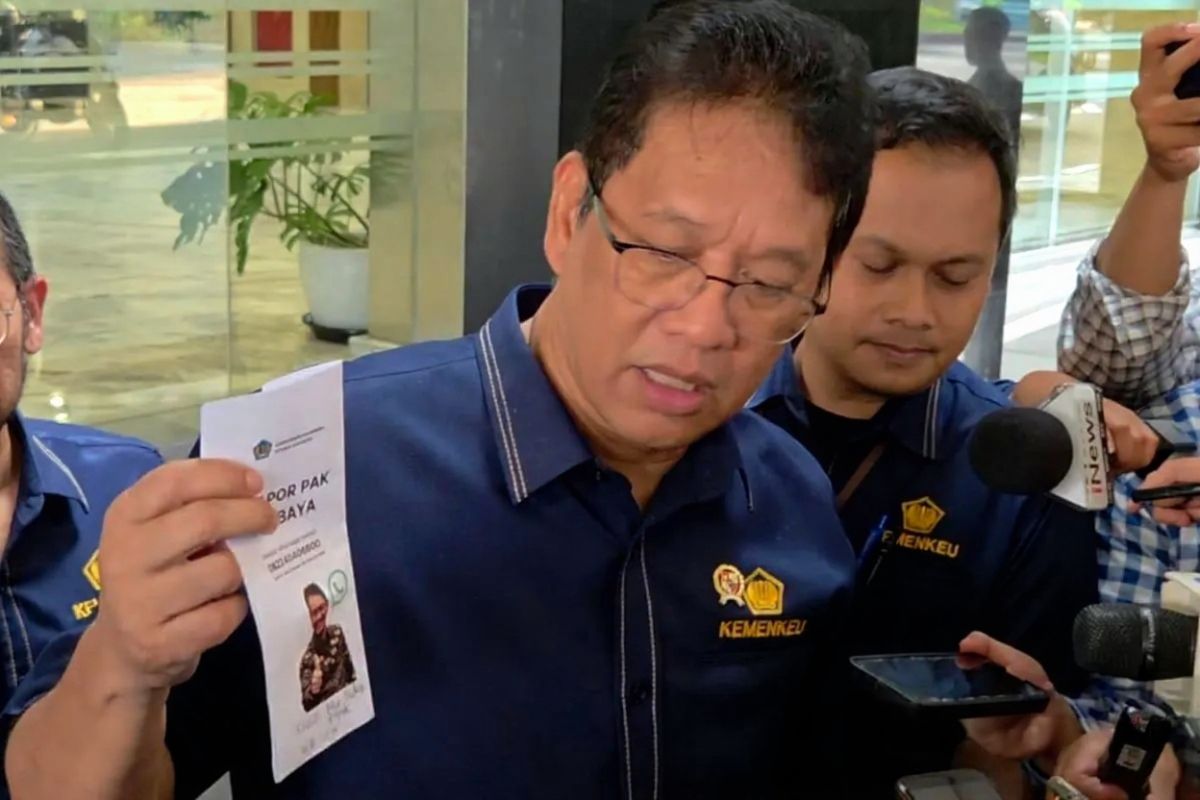 Menteri Purbaya Luncurkan Layanan Aduan "Lapor Pak Purbaya" Lewat WhatsApp, Catat Nomernya!