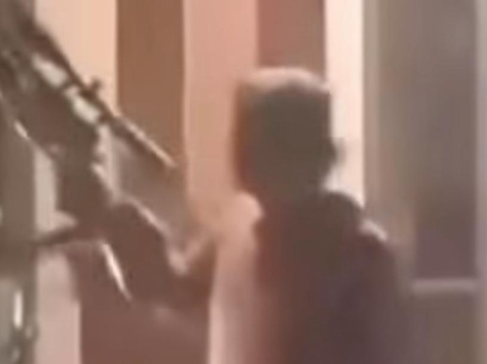 Viral Pria Bawa Senapan Angin Bubarkan Tawuran di Bogor