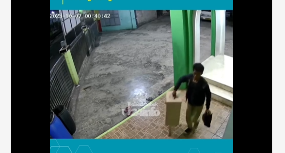 Viral Maling Kotak Amal di Masjid Tangerang Terekam CCTV