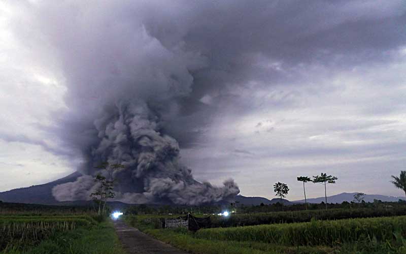 Erupsi Gunung Semeru Akses Malang-Lumajang Ditutup Sementara, Ini Jalur Alternatif