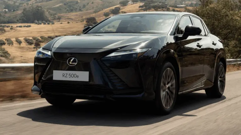 Harga Lexus RZ 500e Pakai Setir Model F1