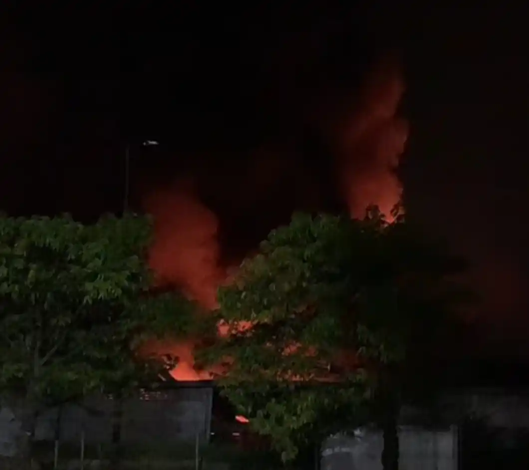 Viral Video Pabrik Tekstil di Jababeka 1 Cikarang Utara Kebakaran Pagi Ini