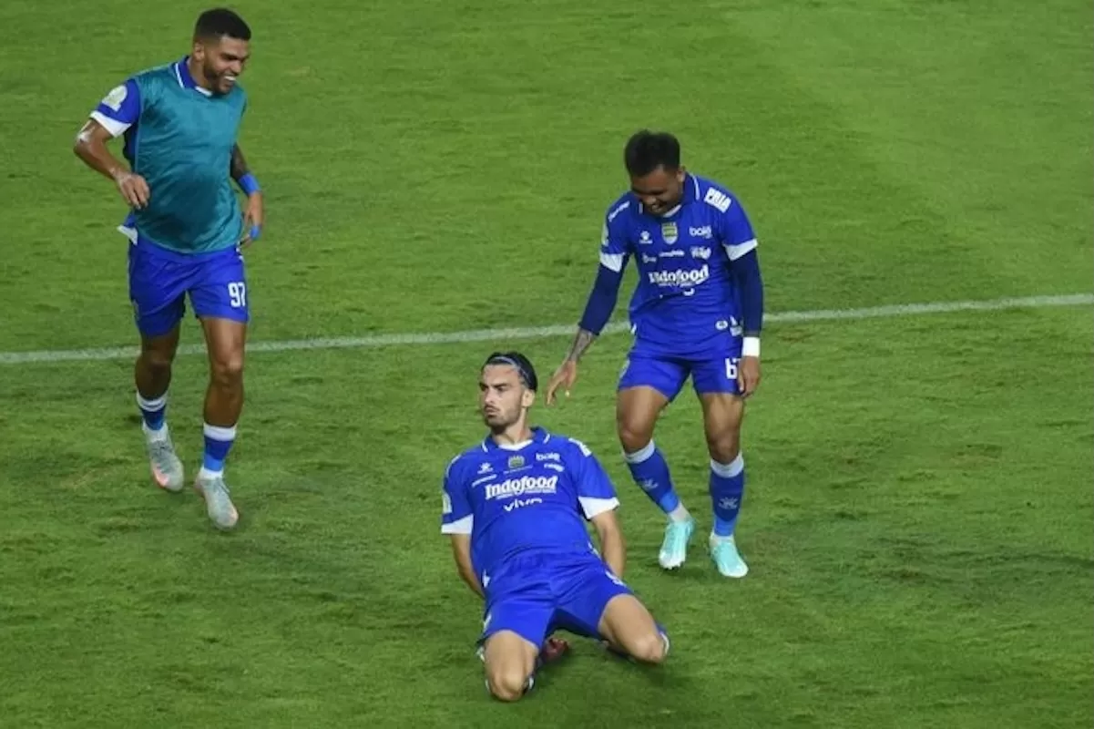 Persib Kalahkan Dewa United 1-0 di GBLA