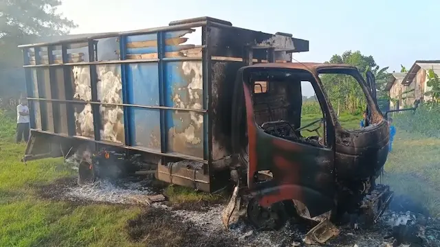 Kronologi Truk Pengangkut Sapi Curian di Bakar Massa di Probolinggo