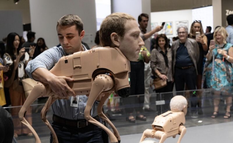 Robot Anjing Kepala Elon Musk dan Mark Zuckerberg Habis Terjual