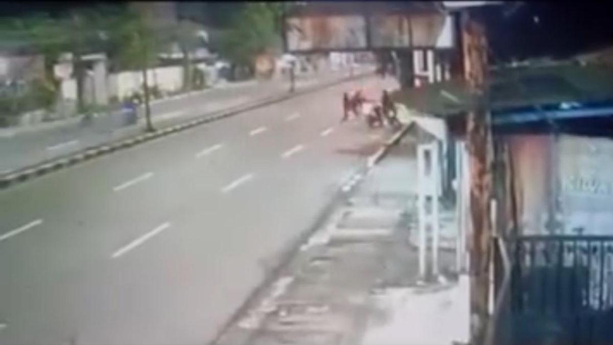 Viral Begal Todong Pemotor di Jalan Soekarno Hatta Bandung