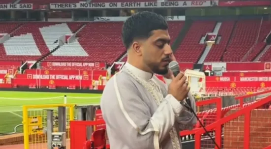 Viral Adzan Pertama Kali di Old Trafford
