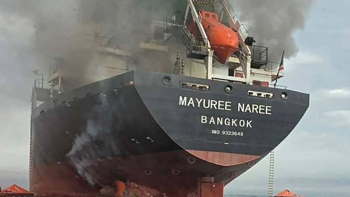 Kapal Kargo Thailand Diserang Saat Melintas Selat Hormuz
