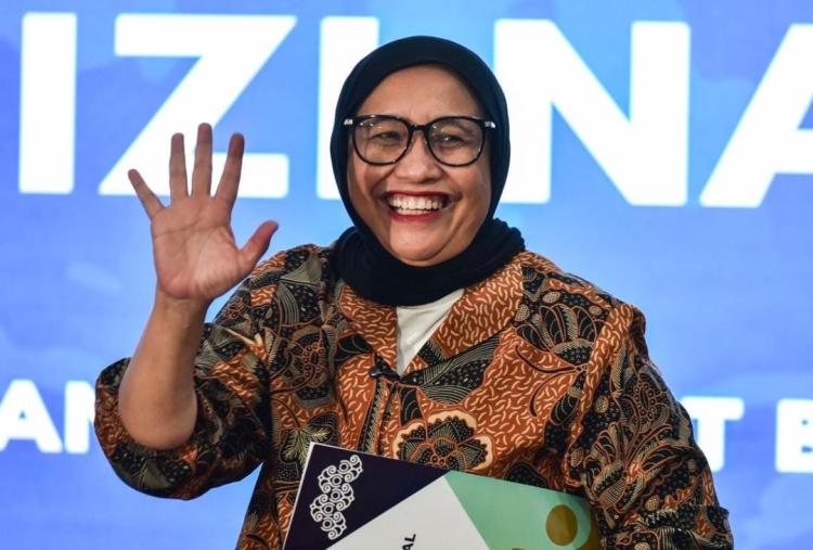 Breaking News: Nanik S Deyang Mengundurkan Diri dari Kepala BGN