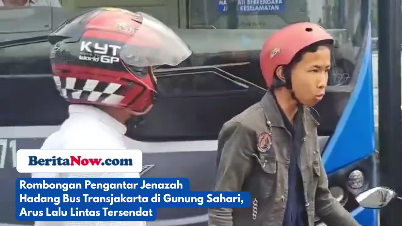 Rombongan Pengantar Jenazah Hadang Bus Transjakarta di Gunung Sahari, Arus Lalu Lintas Tersendat