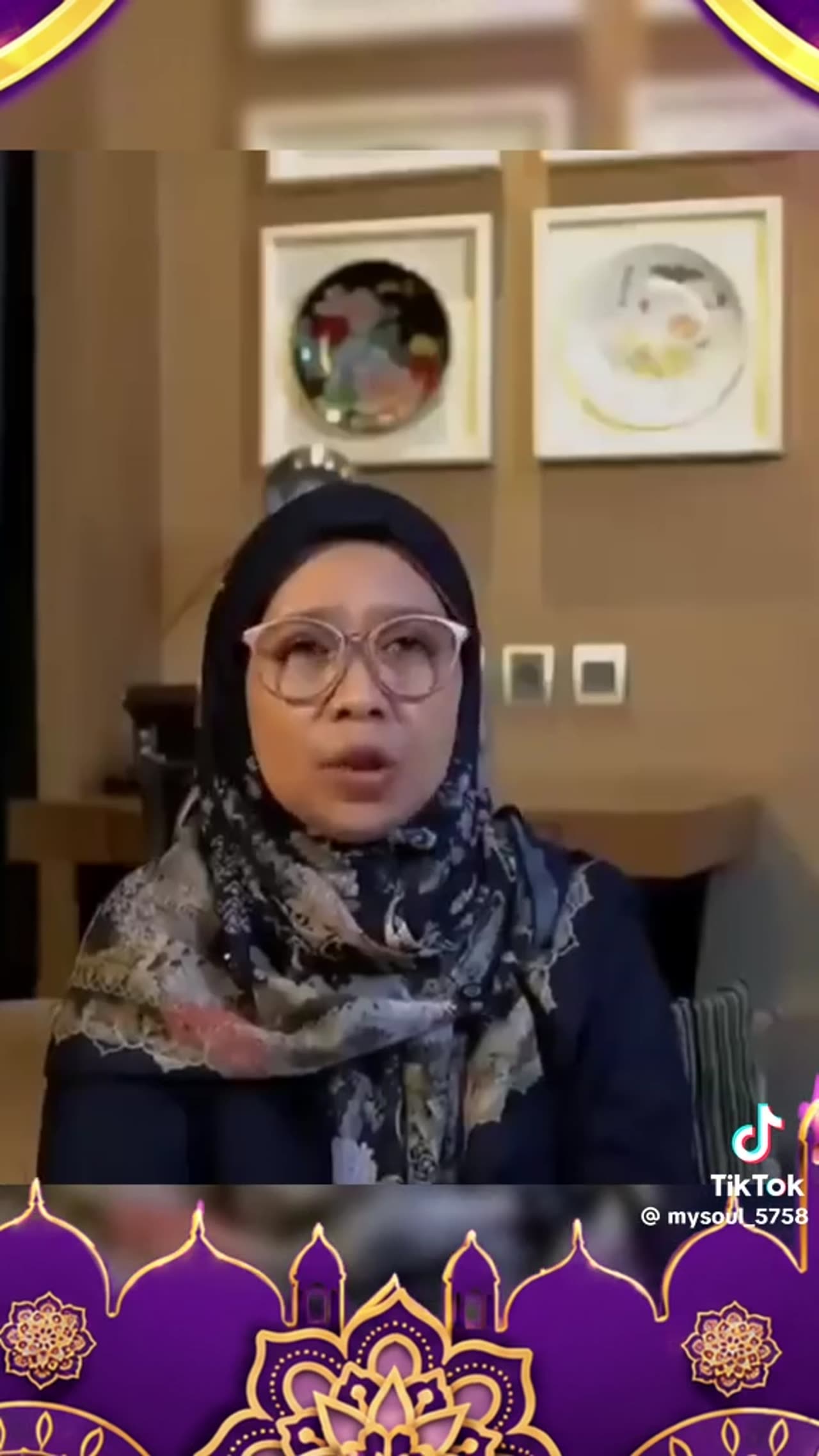 Video: Seringkali Kita Yang Menolak Rezeki Dari Allah SWT