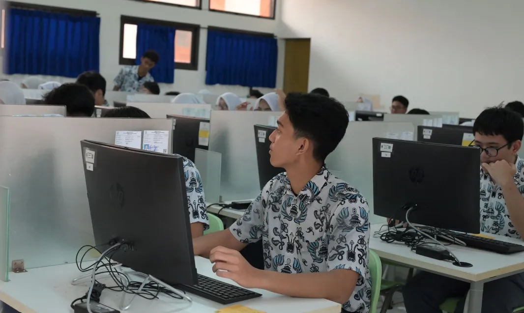 Kemendikdasmen Dorong Peluang Masuk PTN, 1,6 Juta Siswa SMA Ikuti TKA 2026