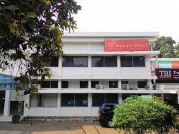 Update Terbaru Biaya Kuliah Kelas Karyawan Sekolah Tinggi Ilmu Ekonomi Unisadhuguna (STIE Unisadhuguna) TA 2024/2025
