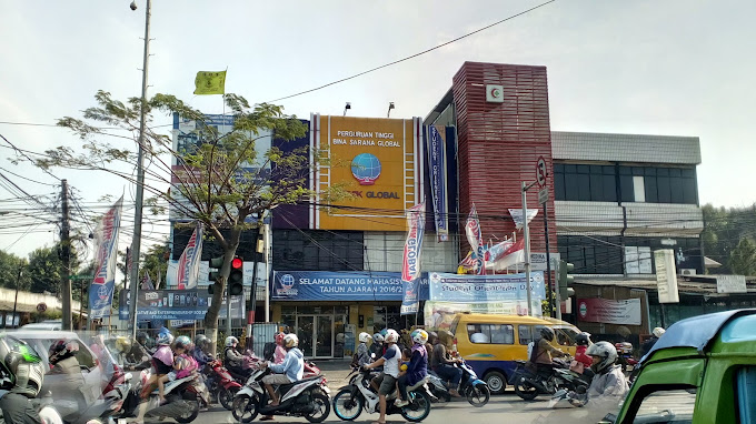 Update Terbaru Biaya Kuliah Institut Teknologi Dan Bisnis Bina Sarana Global (Global Institute) TA 2024/2025