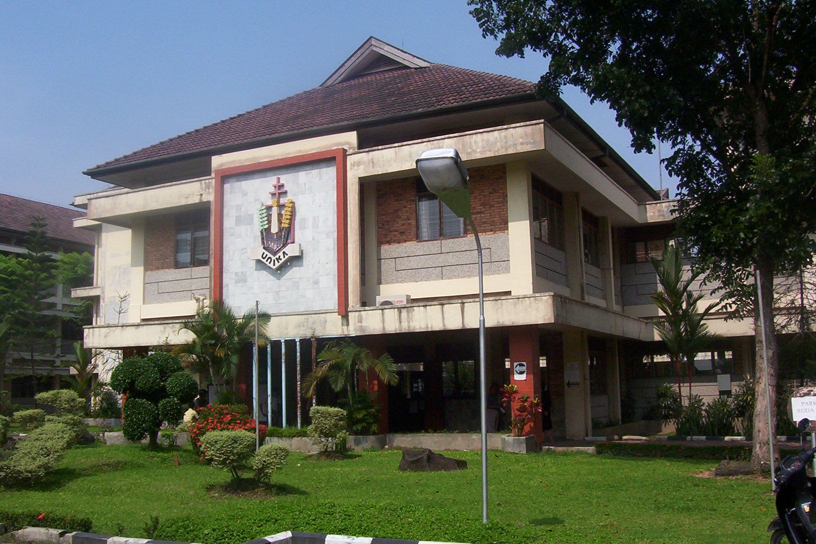 Update Terbaru Biaya Kuliah S2 Universitas Katolik Santo Thomas (UKST) TA 2024/2025