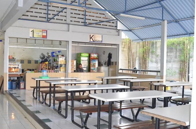 Wacana Tarik Retribusi Kantin Sekolah di Jakarta: Apa Dampaknya bagi Siswa dan Pedagang?