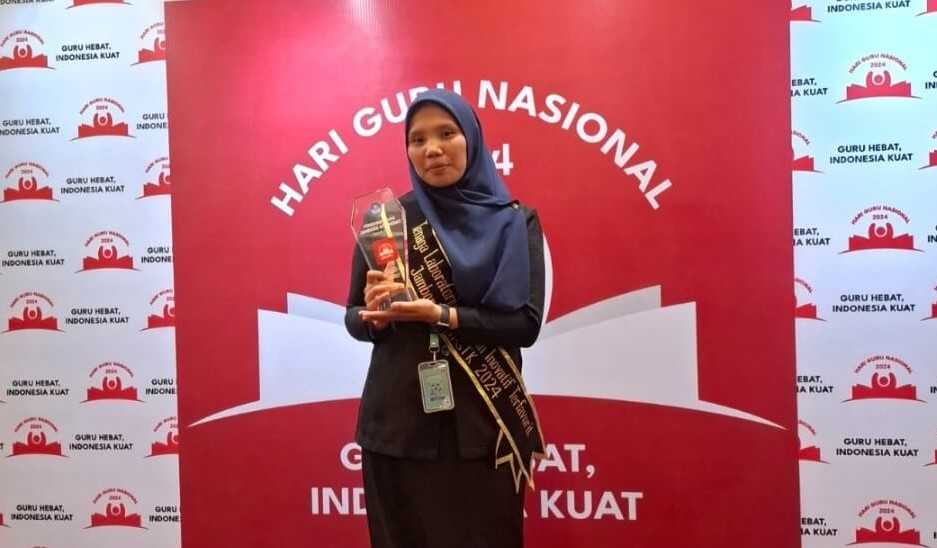 Prestasi Gemilang! Tiga Guru Kota Semarang Diganjar Penghargaan Nasional