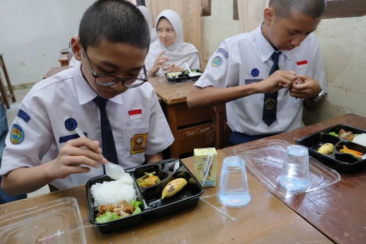 Kajian Ulang APBN untuk Program Makanan Bergizi Gratis, Apa Saja Poinnya?
