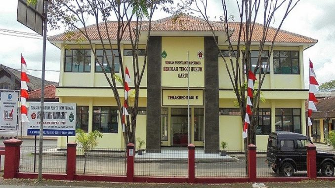 Update Terbaru Biaya Kuliah Sekolah Tinggi Hukum Garut (STHG) TA 2025/2026