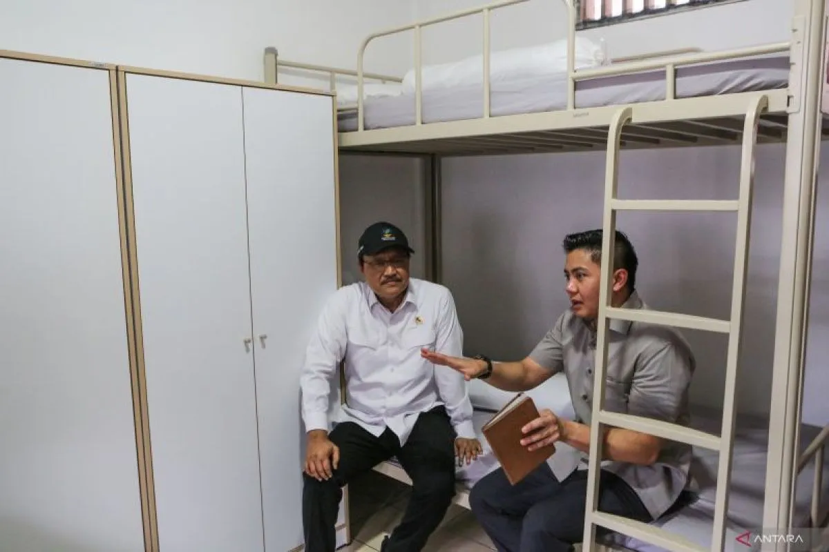 Pengangkatan Seskab Teddy Indra Sebagai Duta Sekolah Rakyat Disambut Antusias