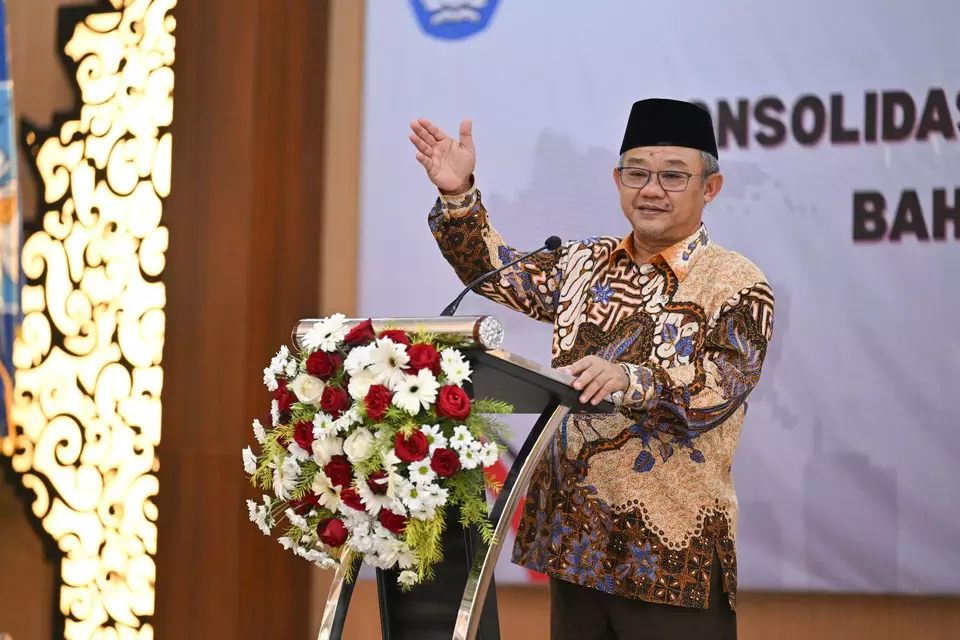 Mendikdasmen: Sebaiknya Pelajar Tidak Ikut Demo, Fokus pada Pendidikan