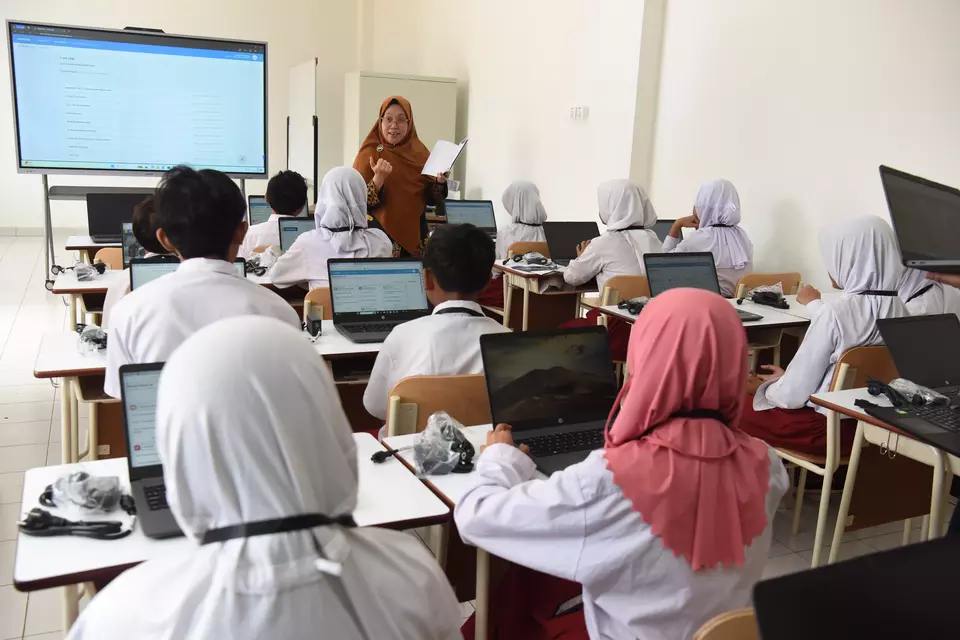DPR Dorong Optimalisasi Pendanaan Sekolah Rakyat dari Banyak Pihak