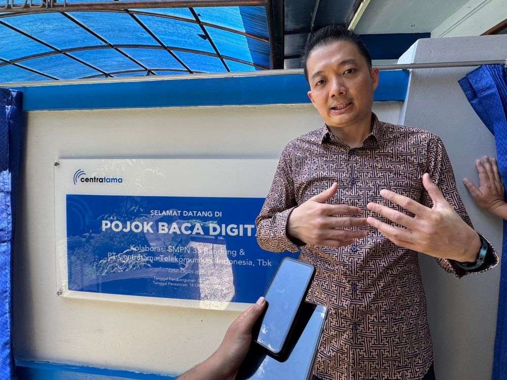 SMPN 35 Bandung Dilengkapi Perpustakaan Digital, Siswa Kini Bisa Akses Buku Kapan Saja